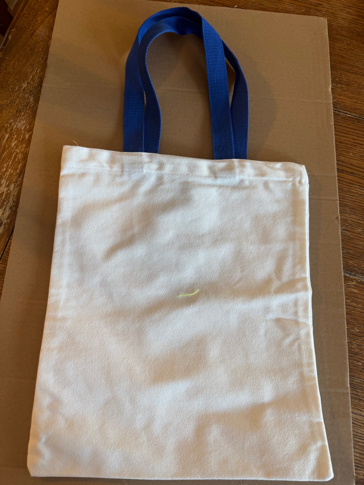 Tote bag